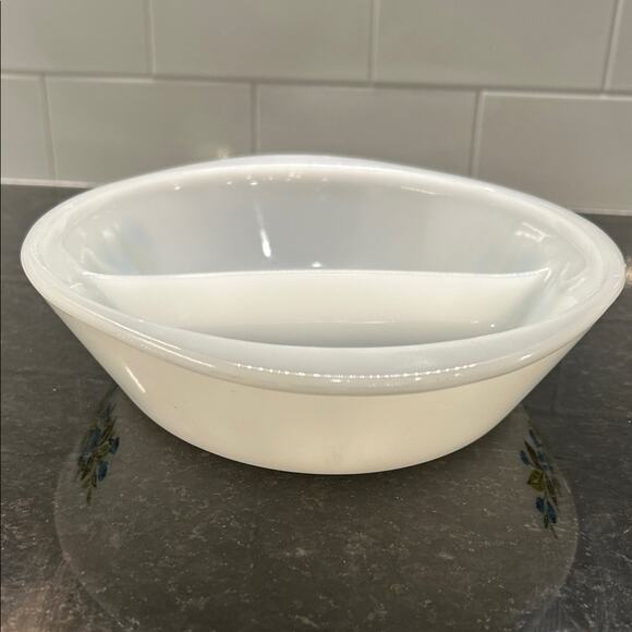 Glasbake Vintage Retro Kitchsy Blueberry Patterned Oval Divided Dish J2352 - Picture 6 of 8